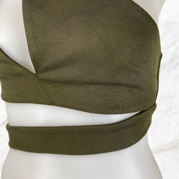 Michael Costello x REVOLVE Mateo Crop Top in Dark Green Size: Small - Picture 5 of 7
